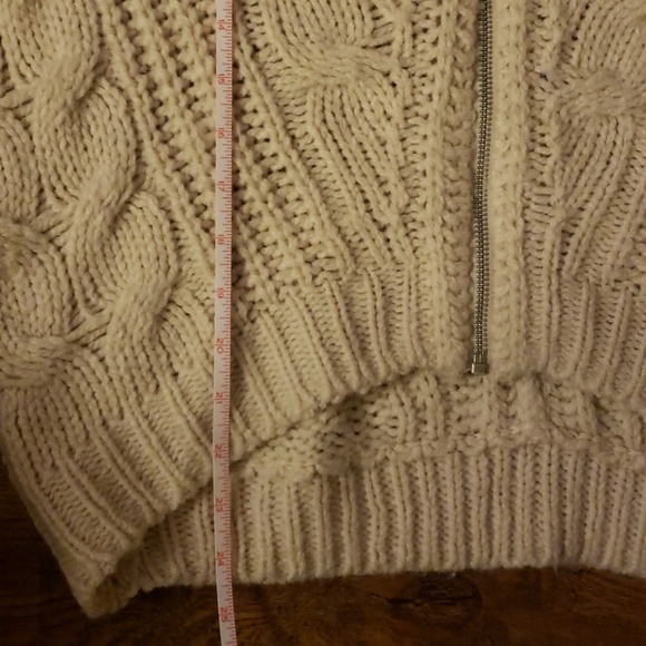 Cableknit zip up cardigan - Picture 5 of 6